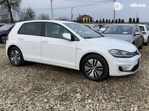 Volkswagen e-Golf 2019 - фото 16