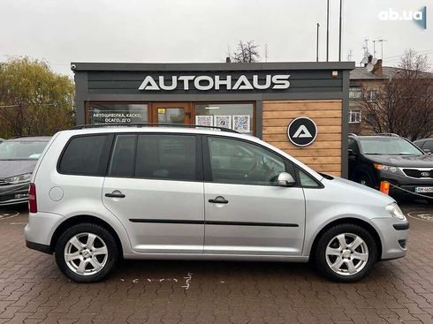 Volkswagen Touran 2008 - фото 4