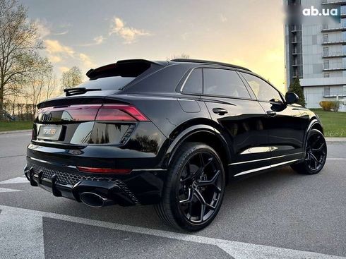 Audi RS Q8 2025 - фото 19