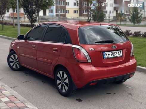 Kia Rio 2011 - фото 6