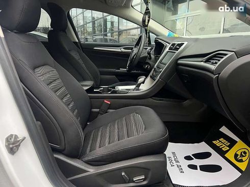 Ford Fusion 2016 - фото 20