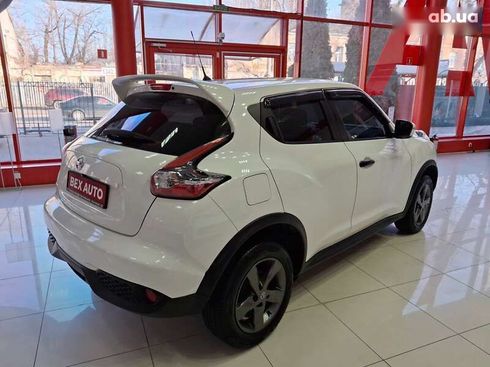 Nissan Juke 2019 - фото 4