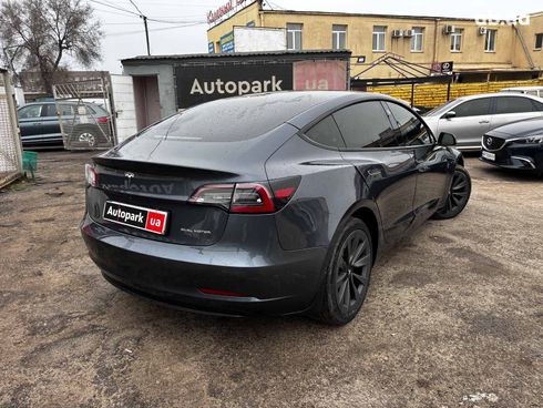 Tesla Model 3 2022 серый - фото 9