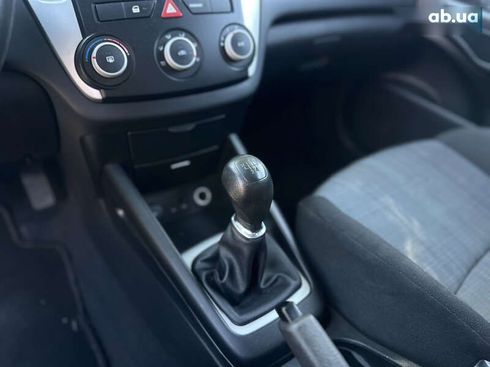 Kia Cee'd 2009 - фото 30