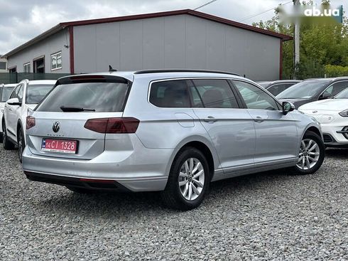 Volkswagen Passat 2022 - фото 14