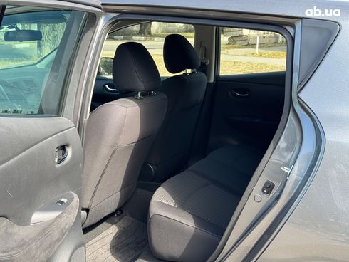 Nissan Leaf 2016 серый - фото 13