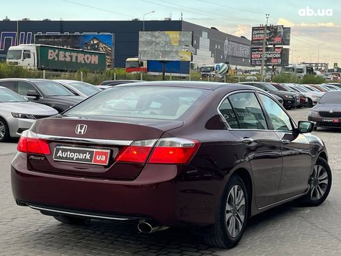 Honda Accord 2013 красный - фото 36