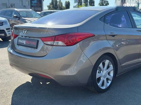 Hyundai Elantra 2012 - фото 12