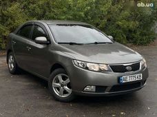 Продажа б/у Kia Cerato 2011 года в Днепре - купить на Автобазаре