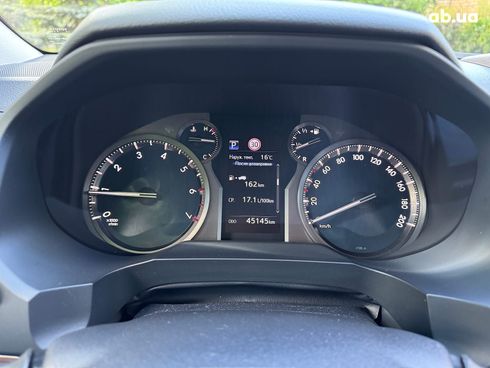 Toyota Land Cruiser Prado 2020 белый - фото 13