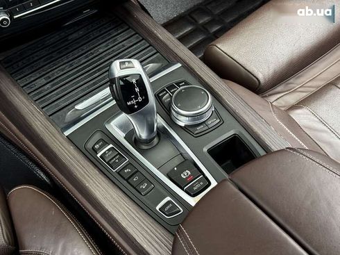BMW X5 2017 - фото 24