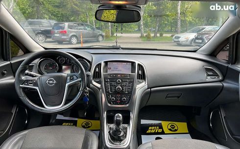 Opel Astra 2011 - фото 11
