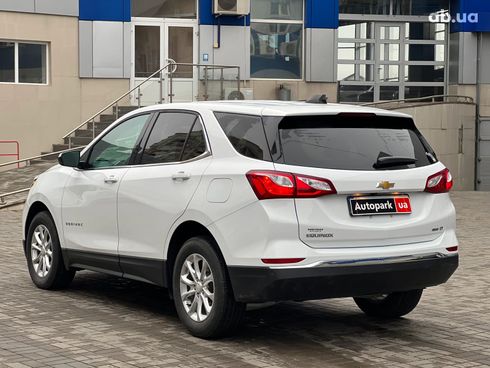 Chevrolet Equinox 2019 белый - фото 15