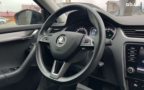 Skoda Octavia 2018 - фото 17