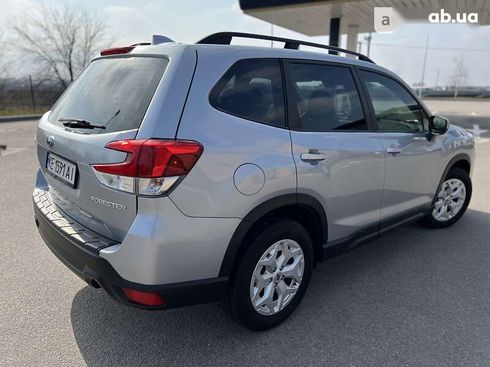 Subaru Forester 2020 - фото 8