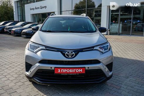 Toyota RAV4 2016 - фото 3