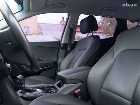 Hyundai Santa Fe 2016 - фото 16