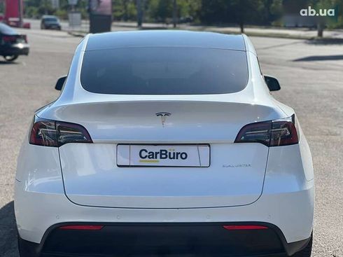 Tesla Model Y 2022 - фото 9