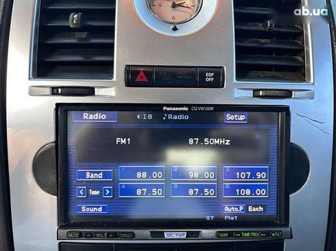 Chrysler 300C 2006 - фото 22