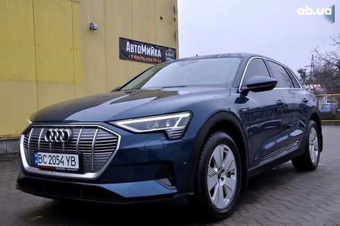 Audi E-Tron 2020 - фото 2