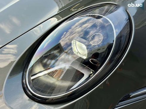 Porsche 911 2021 - фото 30