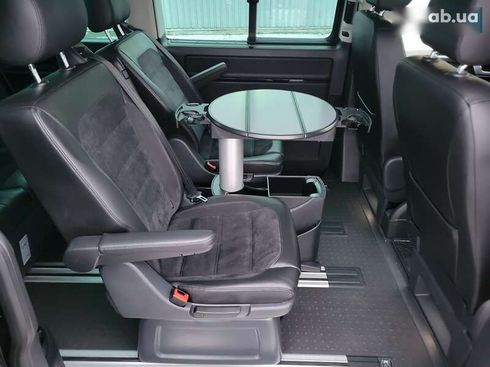 Volkswagen Multivan 2019 - фото 14