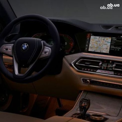 BMW X7 2021 - фото 2