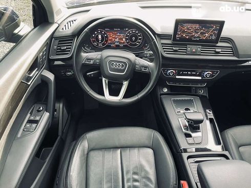 Audi Q5 2020 - фото 27