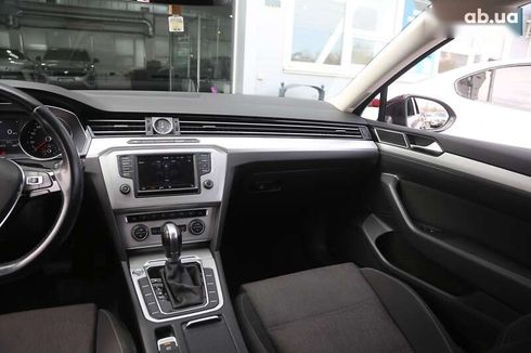 Volkswagen Passat 2016 - фото 13
