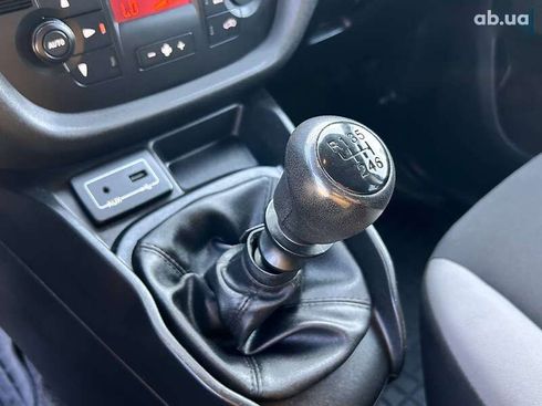 Fiat Doblo 2016 - фото 25