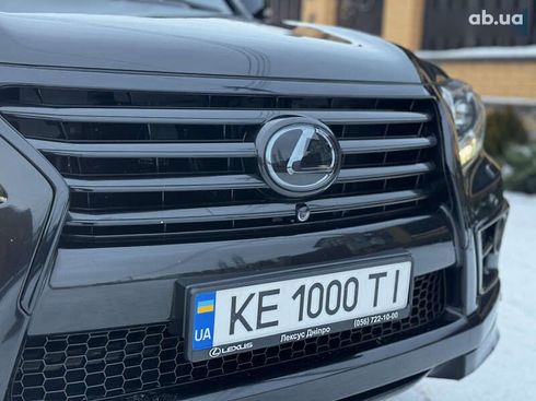 Lexus LX 2015 - фото 8