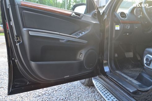Mercedes-Benz GL-Класс 2006 черный - фото 10