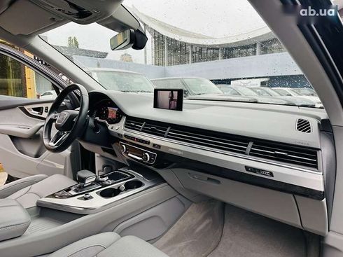 Audi Q7 2018 - фото 26