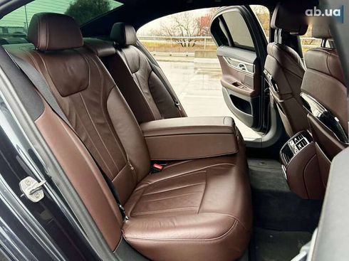 BMW 7 серия 2016 - фото 27