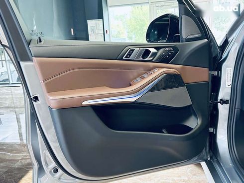 BMW X7 2022 - фото 18