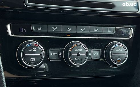 Volkswagen Passat 2015 - фото 16