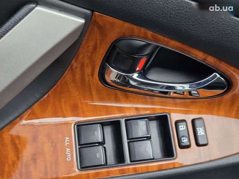 Toyota Camry 2010 - фото 17