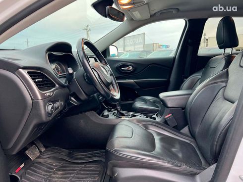 Jeep Cherokee 2020 белый - фото 18