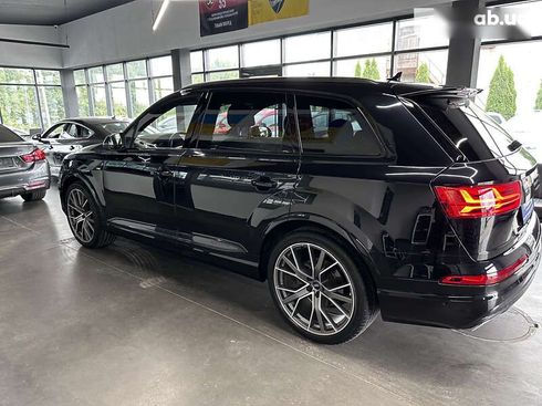 Audi Q7 2017 - фото 14