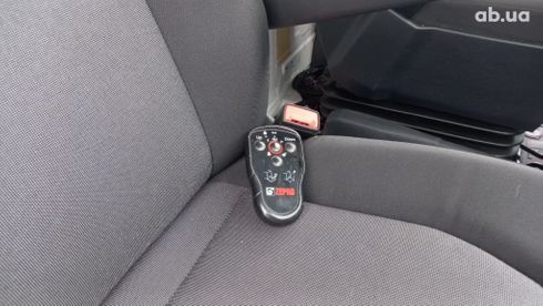 Volkswagen Crafter 2020 - фото 18