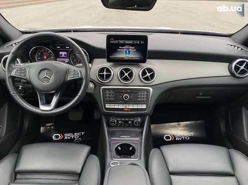 Mercedes-Benz GLA-Класс 2019 - фото 15