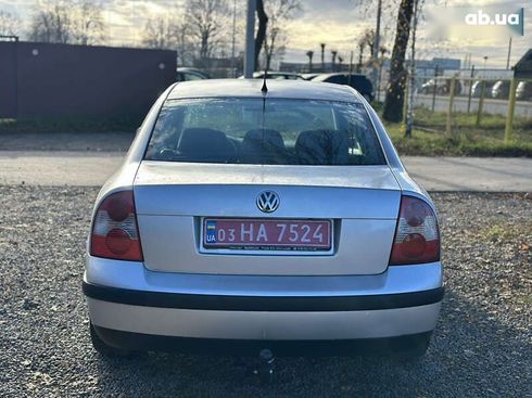 Volkswagen Passat 2003 - фото 14