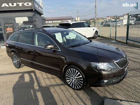 Skoda Superb 2013 - фото 9