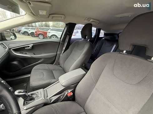 Volvo V40 Cross Country 2014 - фото 14