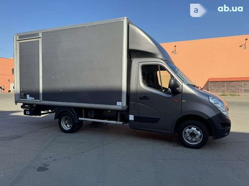 Renault Master 2018 - фото 18