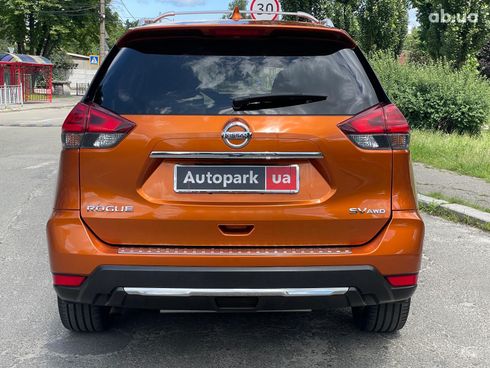 Nissan Rogue 2017 оранжевый - фото 8