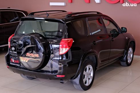 Toyota RAV4 2007 черный - фото 5
