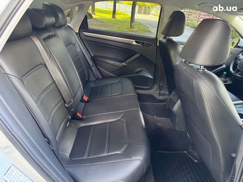 Volkswagen passat b7 2016 белый - фото 11