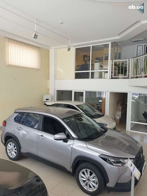 Toyota Corolla Cross 2024 - фото 6