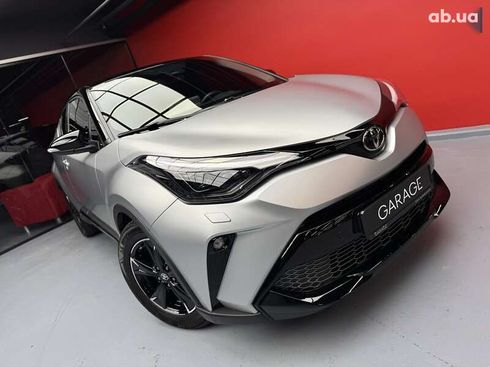 Toyota C-HR 2023 - фото 16